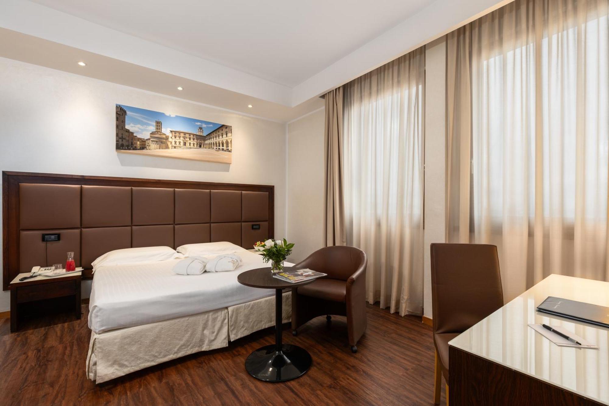 Hotel Minerva Arezzo Exterior photo