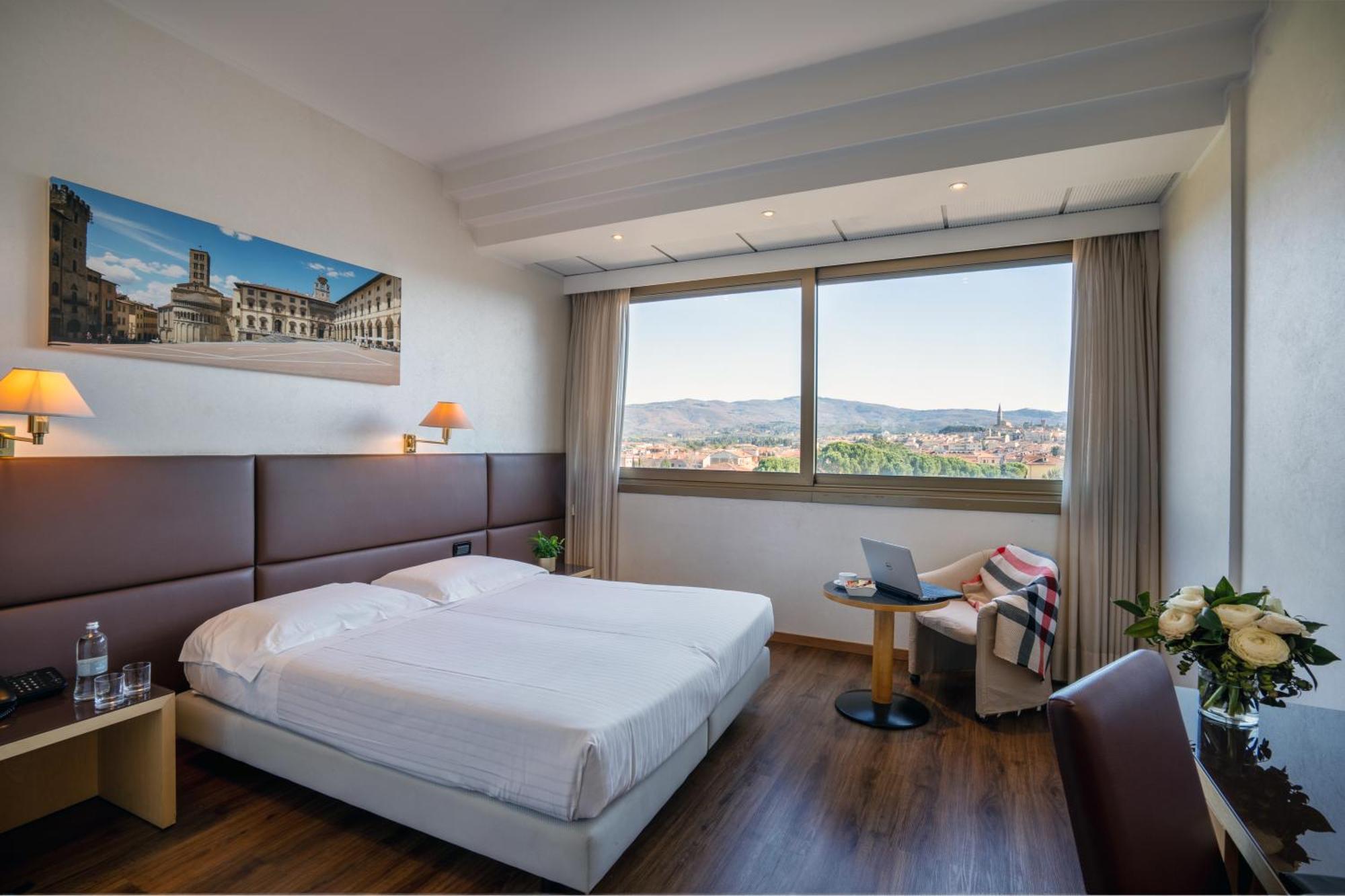 Hotel Minerva Arezzo Exterior photo